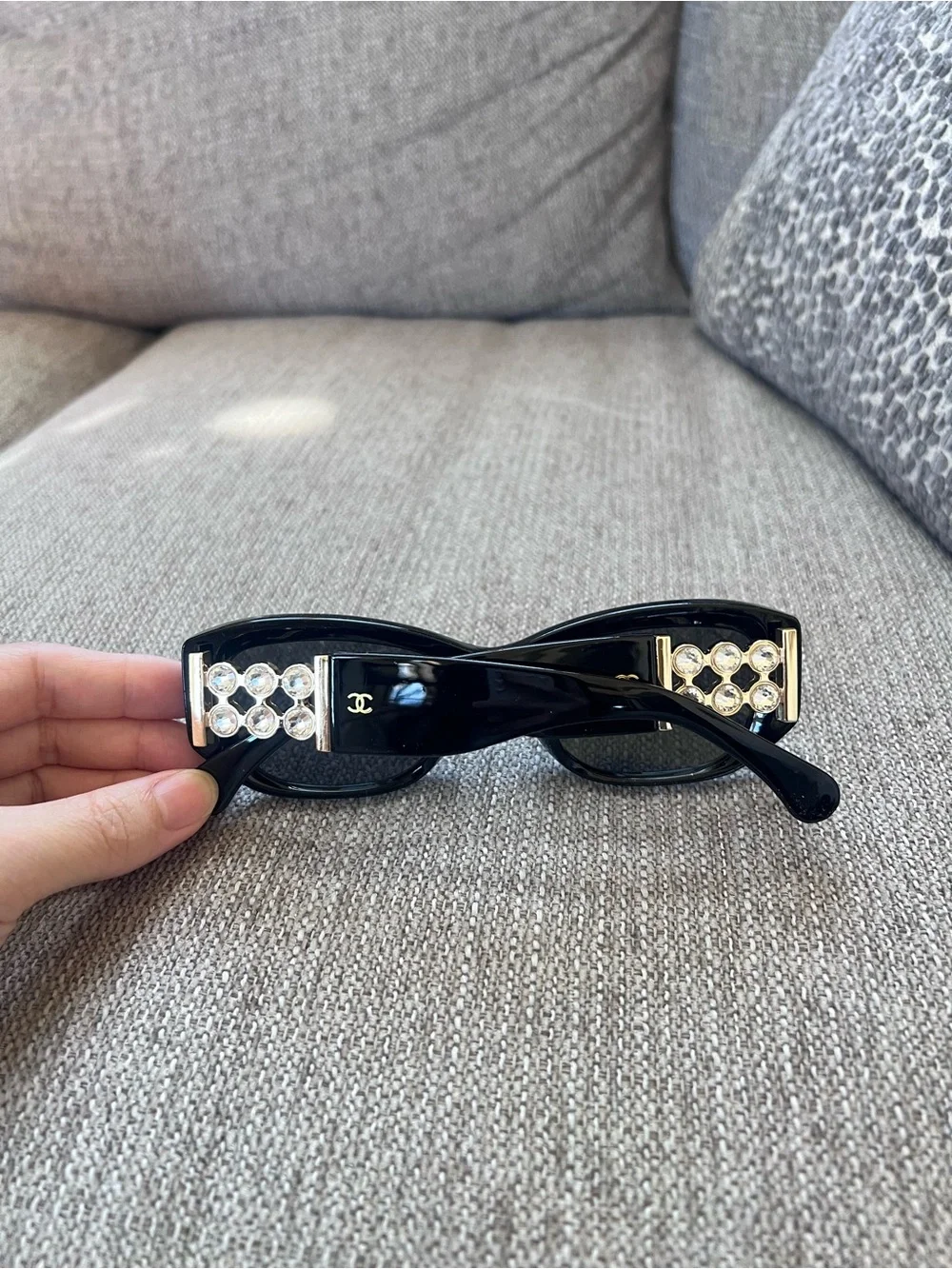 Chanel Acetate Glass Pearl Polarized Oval Sunglasses Black Sunglasses
